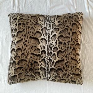 ETRO ETRO HOME FAUX FUR XL LEOPARD PILLOW ITALY